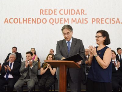 Governo de Minas encaminha à Assembleia Legislativa projetos de lei para criar a Rede Cuidar