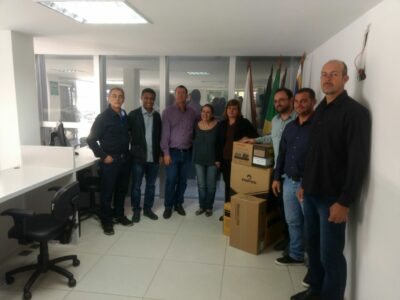 Governo de Minas entrega kits tecnológicos para 121 escolas estaduais da Superintendência Regional de Educação de Varginha