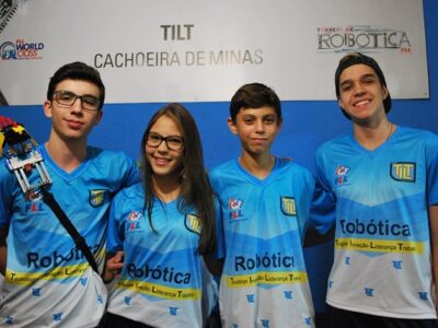 Estudantes e professores de Cachoeira de Minas participam de torneio de robótica nos Estados Unidos