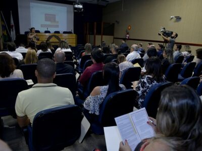 Câmaras participam de curso para Parlamento Jovem 2018