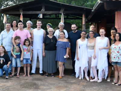 Ulysses Gomes visita Associação em Areado