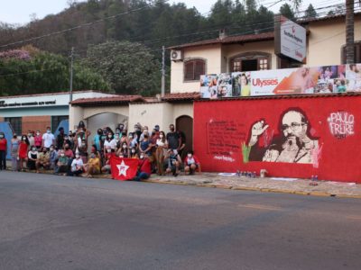 Castramóvel de Itajubá é inaugurado e Ulysses presta homenagem a Paulo Freire