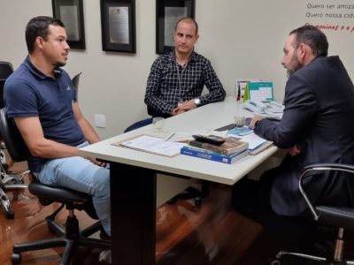 Vereador de Botelhos faz visita ao gabinete