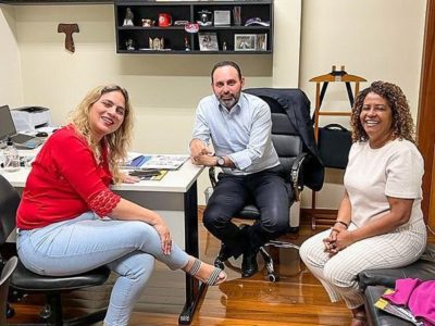 Deputadas Beatriz Cerqueira, Leninha e Andreia de Jesus comparecem ao gabinete