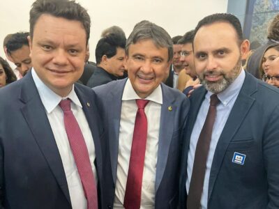 Deputado comparece a Cerimônia de Transmissão de Cargo