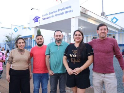 Em Monte Belo, Ulysses visita escola e conversa sobre eleições municipais